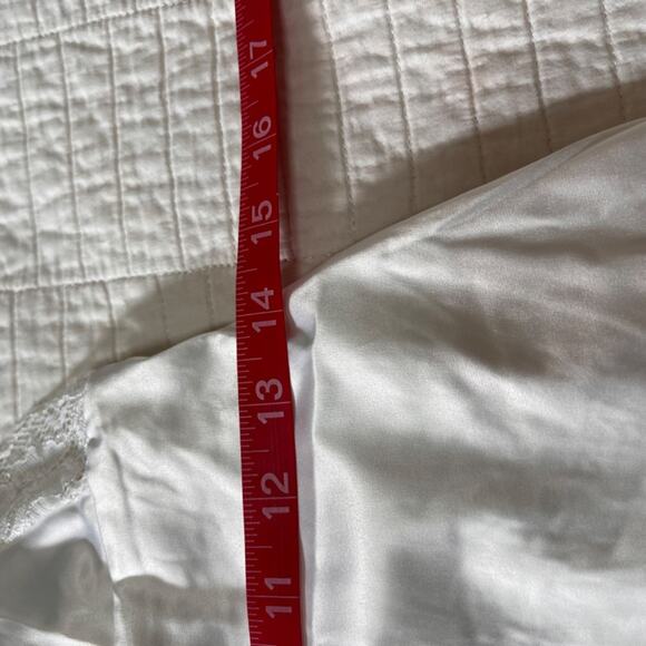 🤍 Adome White Slip Dress – Size Small | Great Pre-Owned Condition (SKU: 0081) - Picture 4 of 5